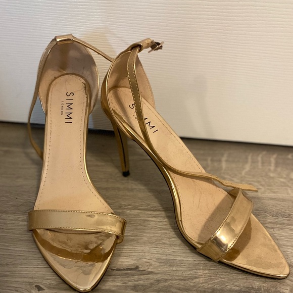 Size UK 8 (US 10) Rose gold strappy heels - Picture 3 of 4